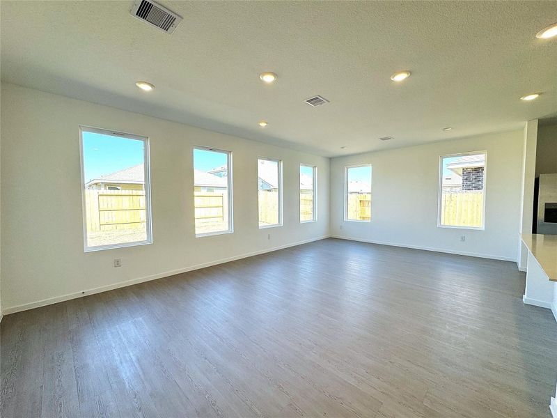 Spacious, unfurnished interior of a new home in Anniston, Katy (Image 34). Spacious, unfurnished interior of a new home in Anniston, Katy (Image 34).