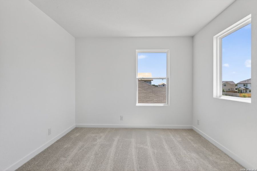 Spacious, unfurnished interior of a new home in Saddlebrook Ranch, Schertz (Image 22).