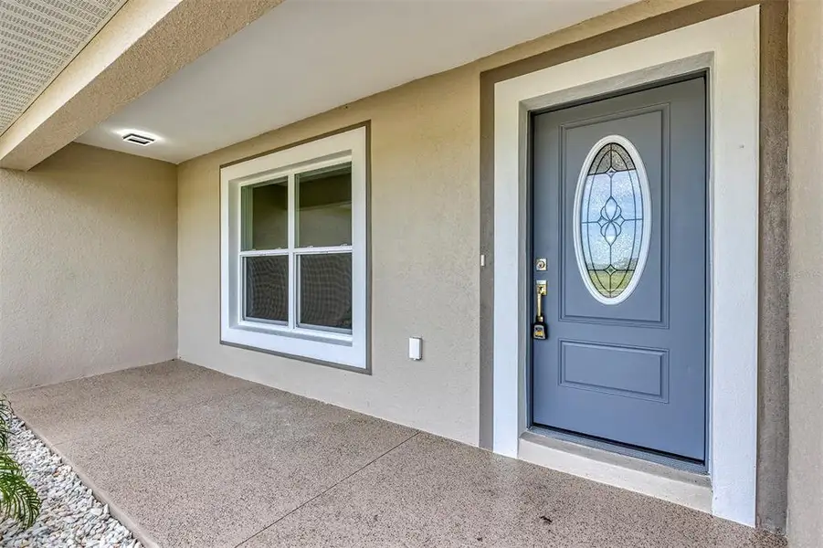 Exterior details and patio area of a home in , Dunnellon (Image 20). Exterior details and patio area of a home in , Dunnellon (Image 20).