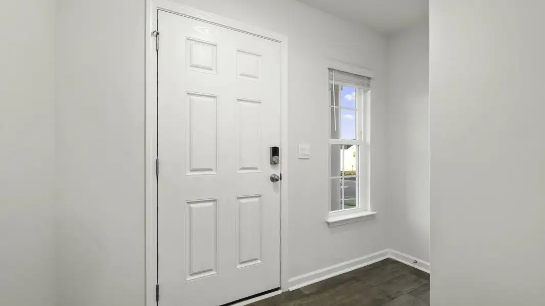 Spacious, unfurnished interior of a new home in Fishel Village, Winston-Salem (Image 9).