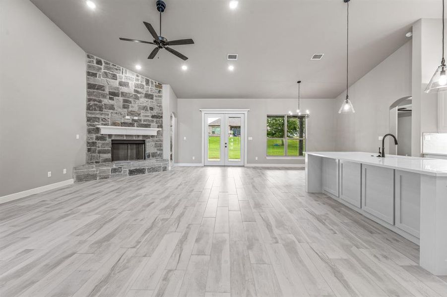 Furnished interior view inside a new home in Pecan Plantation, Granbury (Image 11).