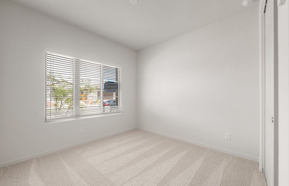 Spacious, unfurnished interior of a new home in Hayden Estates, Buckeye (Image 20). Spacious, unfurnished interior of a new home in Hayden Estates, Buckeye (Image 20).