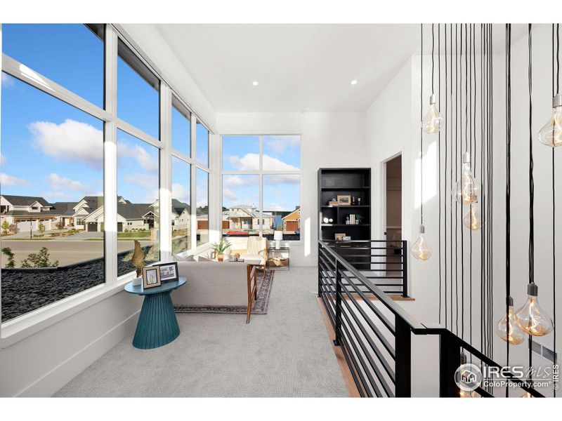 Upstairs Loft with Panoramic Windows