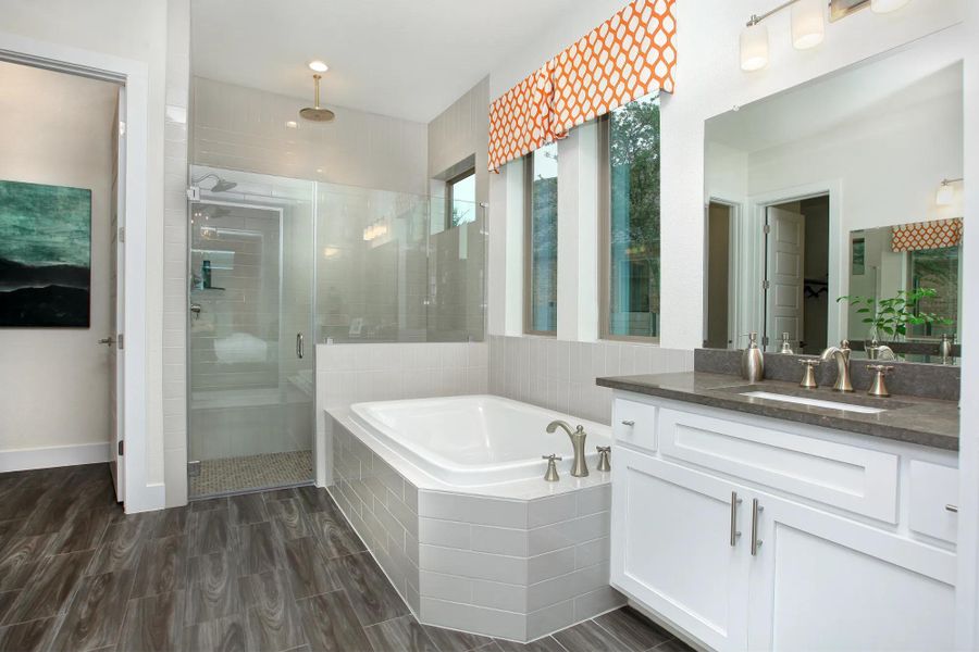 The Parkhill Primary Bath