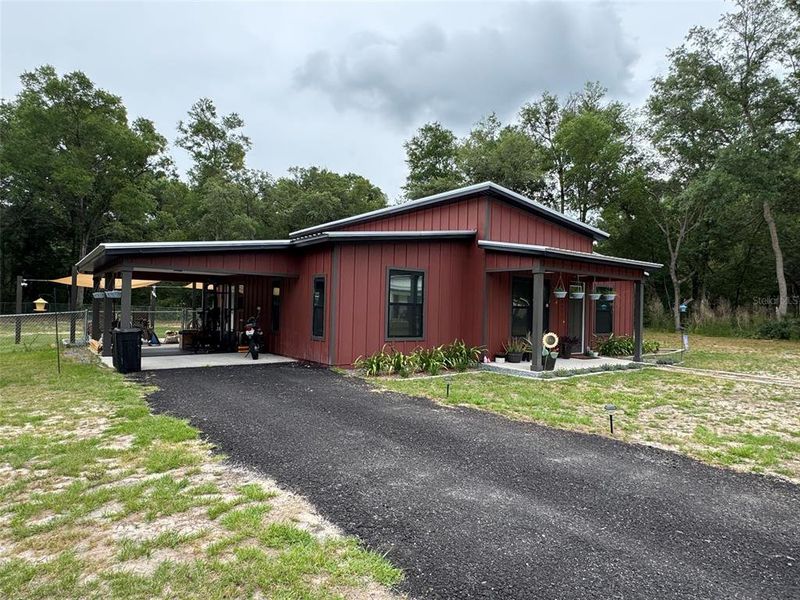 Community amenities in , Fanning Springs (Image 20).