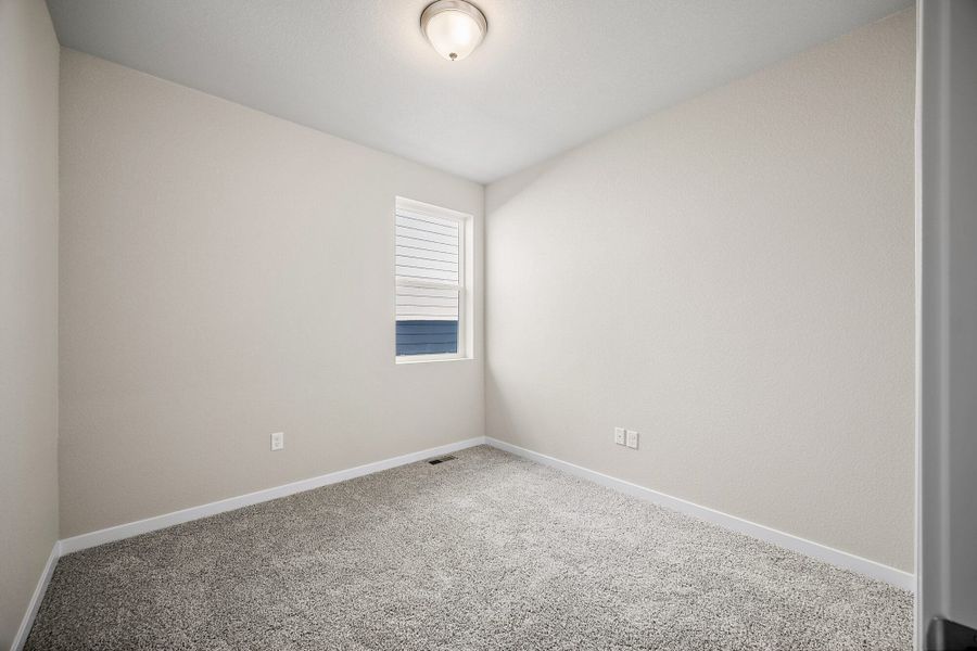 Spacious, unfurnished interior of a new home in Aspen Ranch, Fountain (Image 26).