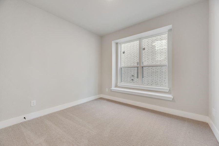 Spacious, unfurnished interior of a new home in Walton Ridge, Corinth (Image 20).