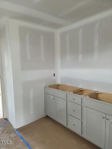 Furnished interior view inside a new home in Tobacco Road, Angier (Image 76). Furnished interior view inside a new home in Tobacco Road, Angier (Image 76).