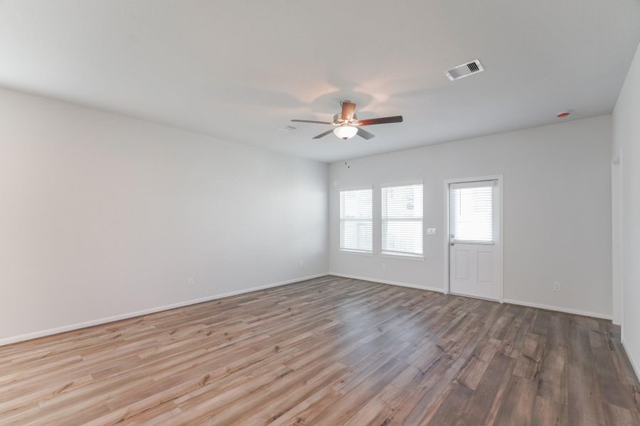 Spacious, unfurnished interior of a new home in , Magnolia (Image 16).