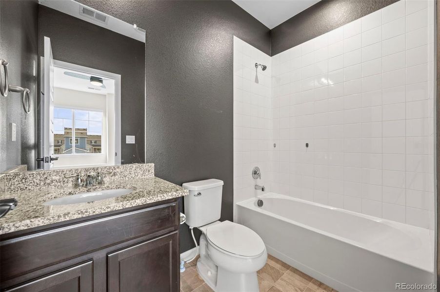 Furnished interior view inside a new home in , Aurora (Image 9).