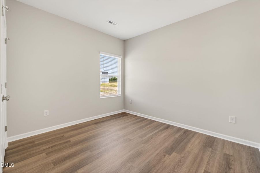 16-web-or-mls-DSC07532 16-web-or-mls-DSC07532