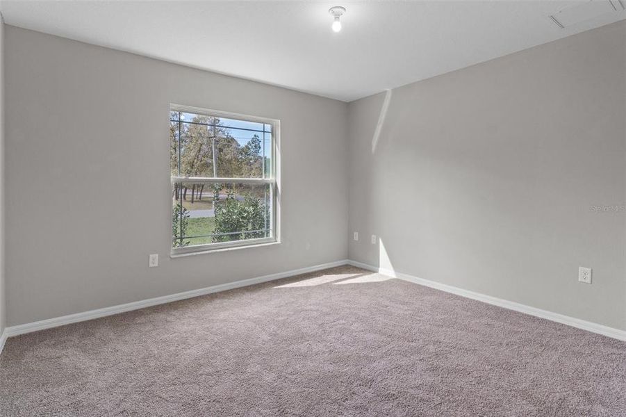 Spacious, unfurnished interior of a new home in , Homosassa (Image 17).