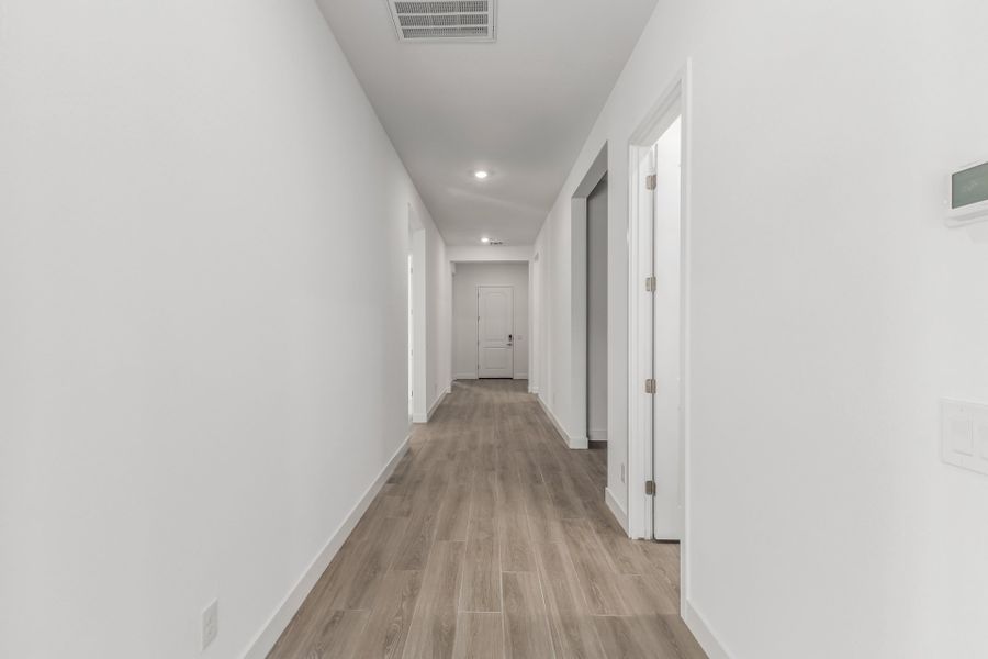Spacious, unfurnished interior of a new home in Frontera, Surprise (Image 8). Spacious, unfurnished interior of a new home in Frontera, Surprise (Image 8).
