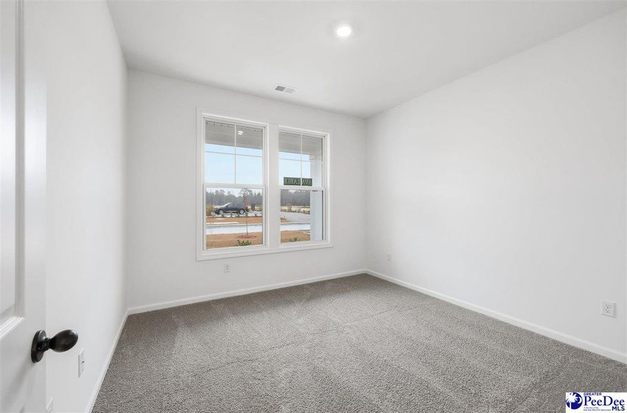 Spacious, unfurnished interior of a new home in Spring Haven, Florence (Image 16).