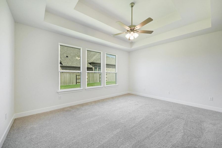 Spacious, unfurnished interior of a new home in Nolina, Georgetown (Image 13).