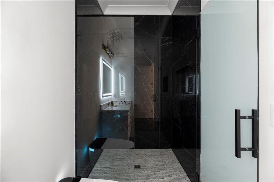 Image 103 of a home in .