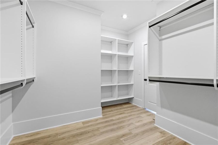 Image 47 of a home in .