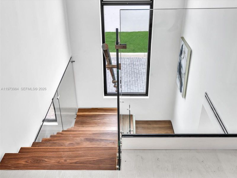 Spacious, unfurnished interior of a new home in , Dania Beach (Image 27). Spacious, unfurnished interior of a new home in , Dania Beach (Image 27).