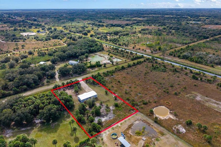 Image 33 of a home in .