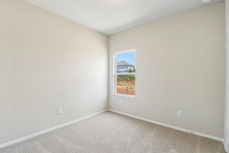 Spacious, unfurnished interior of a new home in Applewhite Meadows, San Antonio (Image 16).