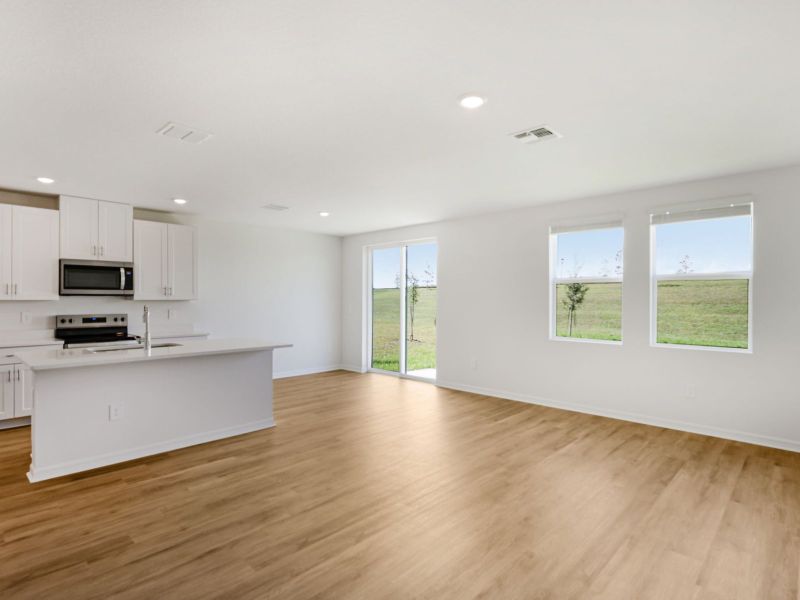 Spacious, unfurnished interior of a new home in The Grove at Stuart Crossing - Classic Series, Bartow (Image 12). Spacious, unfurnished interior of a new home in The Grove at Stuart Crossing - Classic Series, Bartow (Image 12).