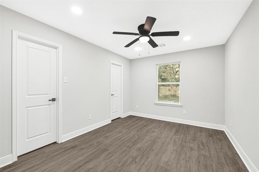 Master Bedroom Master Bedroom