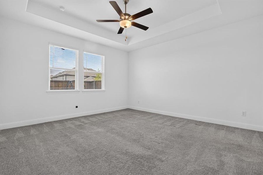 Spacious, unfurnished interior of a new home in Madero 50s, Fort Worth (Image 10). Spacious, unfurnished interior of a new home in Madero 50s, Fort Worth (Image 10).