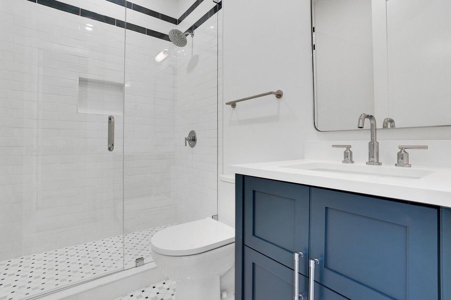 Guest Bathroom Guest Bathroom