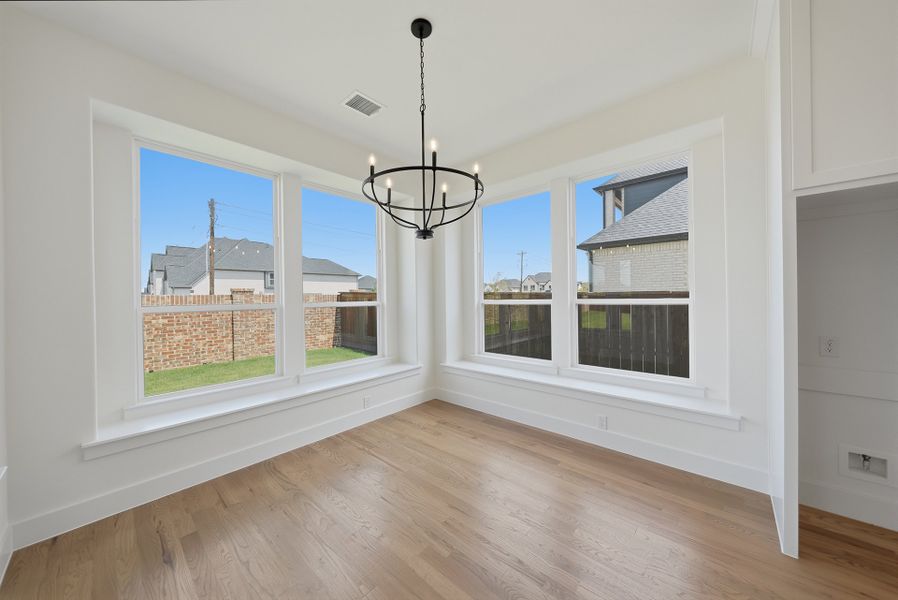 Spacious, unfurnished interior of a new home in Estates at Rockhill, Frisco (Image 24). Spacious, unfurnished interior of a new home in Estates at Rockhill, Frisco (Image 24).