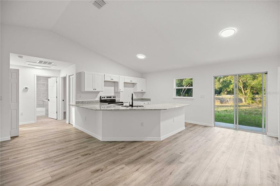 Furnished interior view inside a new home in , Dunnellon (Image 4).