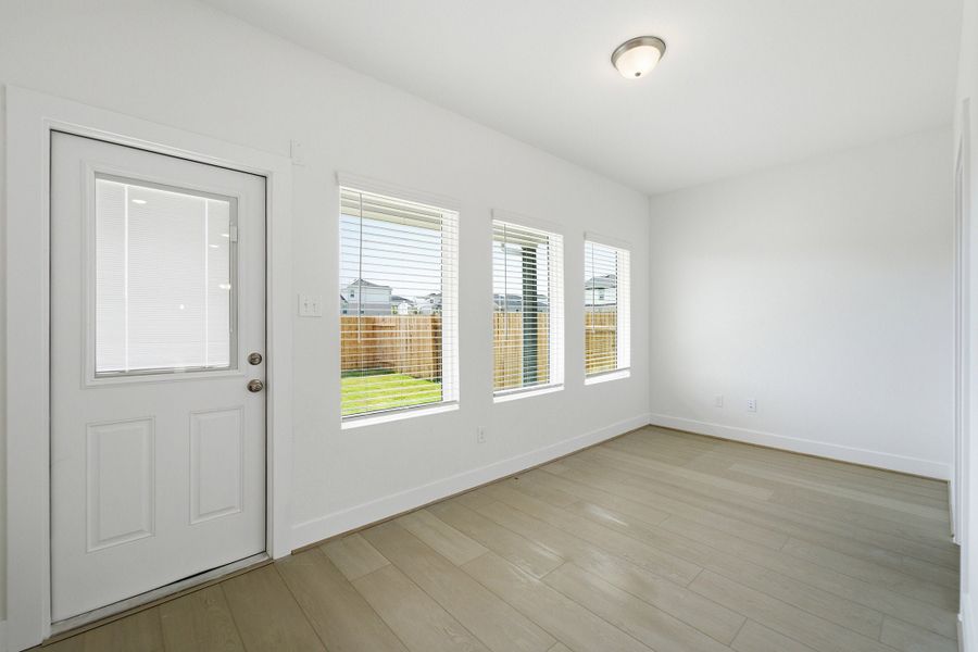 Spacious, unfurnished interior of a new home in Sunfield, Buda (Image 25). Spacious, unfurnished interior of a new home in Sunfield, Buda (Image 25).