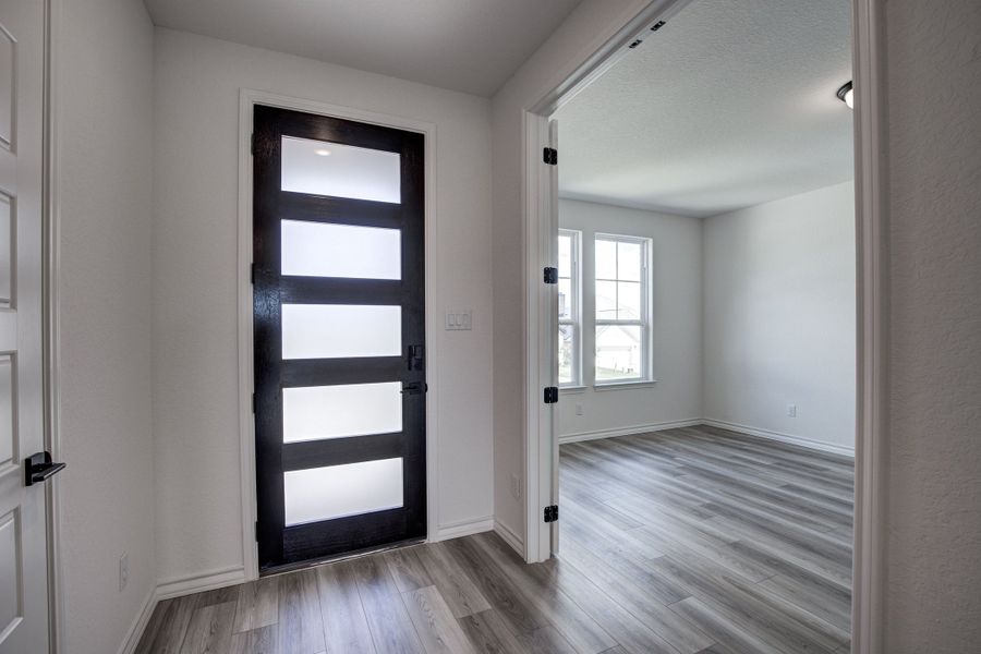 Representative unfurnished interior of a home built from the The Lanier F by Davidson Homes LLC in The Reserve at Potranco Oaks, Castroville (Image 16).