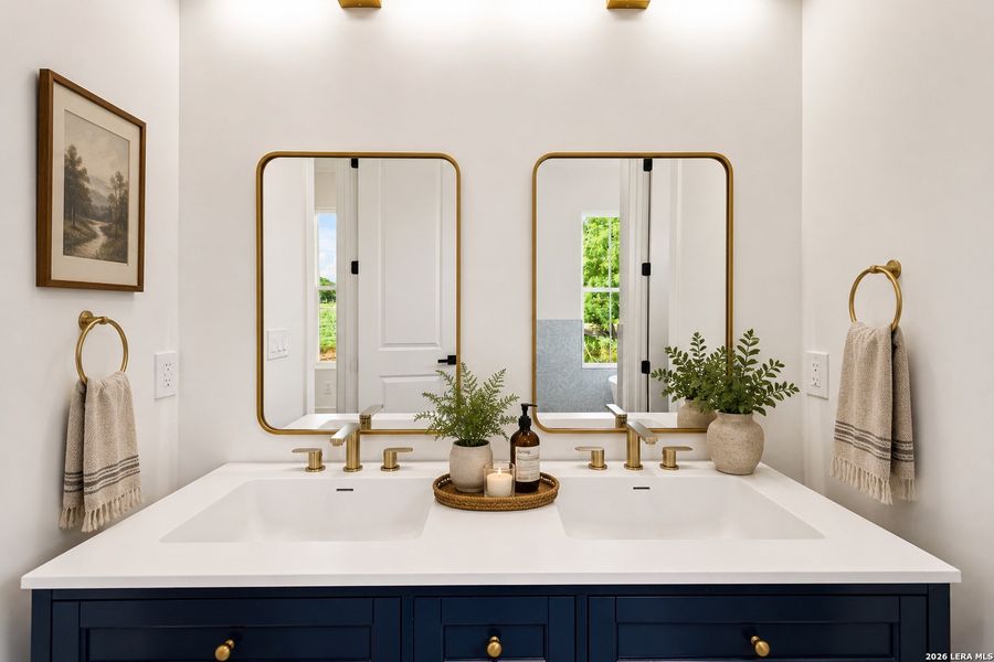 Furnished interior view inside a new home in , Bandera (Image 16).