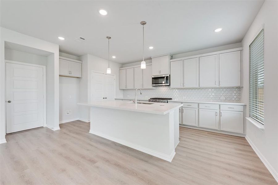 Furnished interior view inside a new home in Creekside of Crowley, Crowley (Image 9). Furnished interior view inside a new home in Creekside of Crowley, Crowley (Image 9).