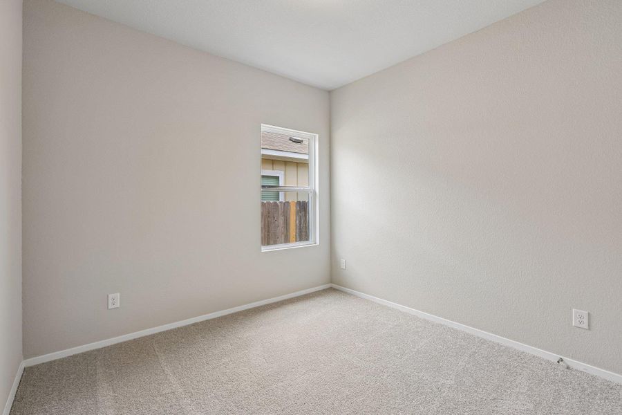 Spacious, unfurnished interior of a new home in Cloverleaf, Austin (Image 21). Spacious, unfurnished interior of a new home in Cloverleaf, Austin (Image 21).