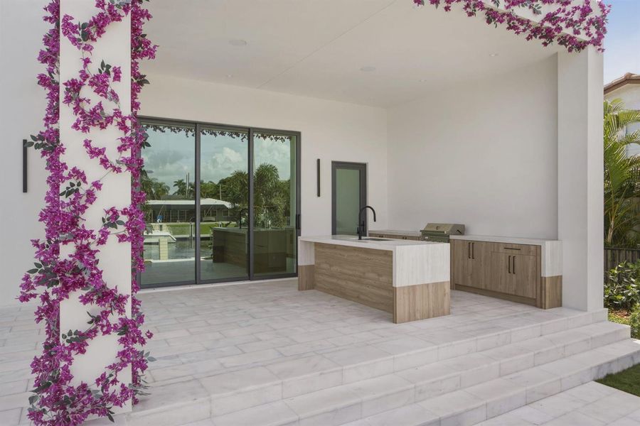 Outdoor kitchen 3 with bouganvillea Outdoor kitchen 3 with bouganvillea