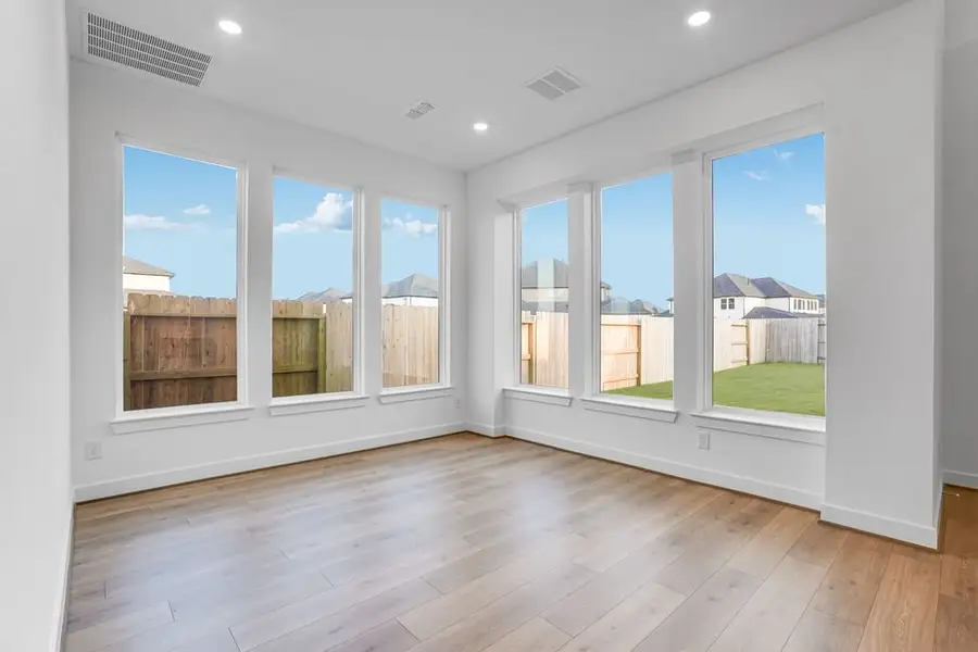 Spacious, unfurnished interior of a new home in Avalon at Cypress, Cypress (Image 20).