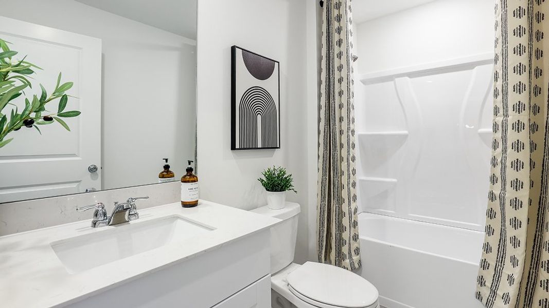 Florida Core P004 Frontier Bath2 F1 Base6 10 24 25