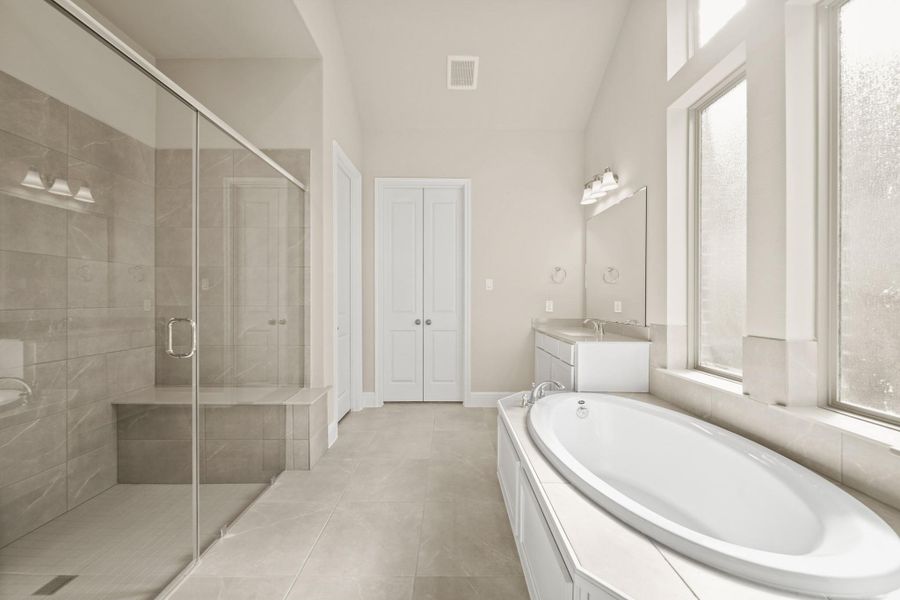 Furnished interior view inside a new home in Coastal Point, League City (Image 8).