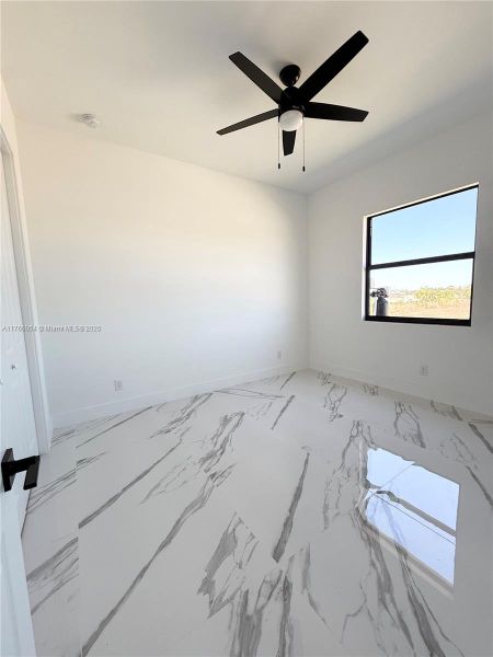 Image 25 of a home in .