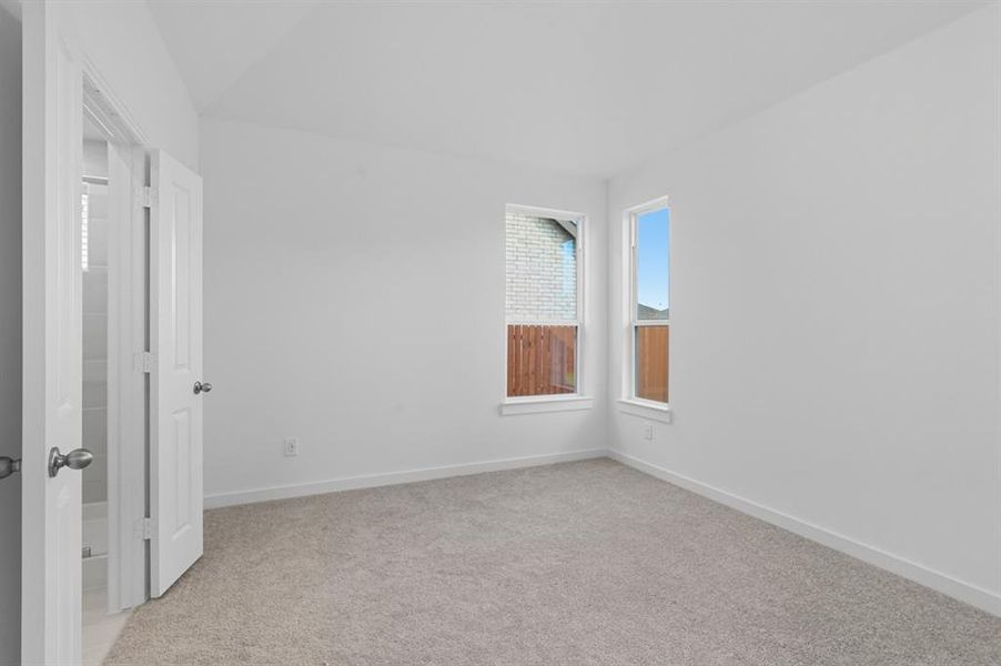Spacious, unfurnished interior of a new home in Heartland, Heartland (Image 23).