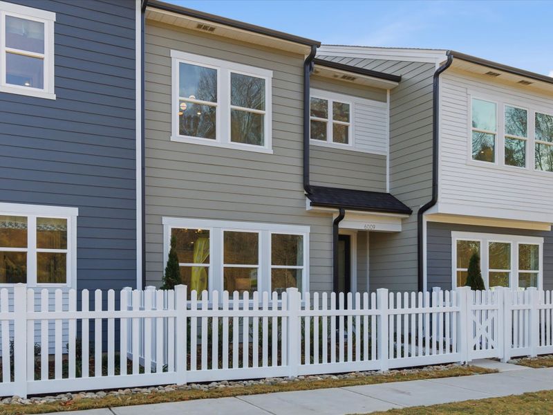 Representative exterior details of a home built from the Avett by Tri Pointe Homes in Ellis Townes, Charlotte (Image 3).