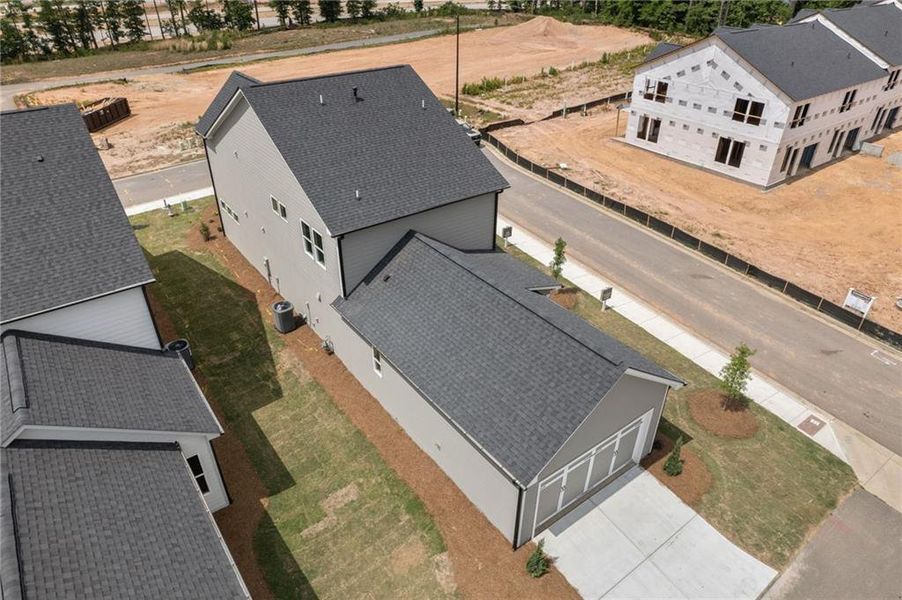 Image 38 of a home in .