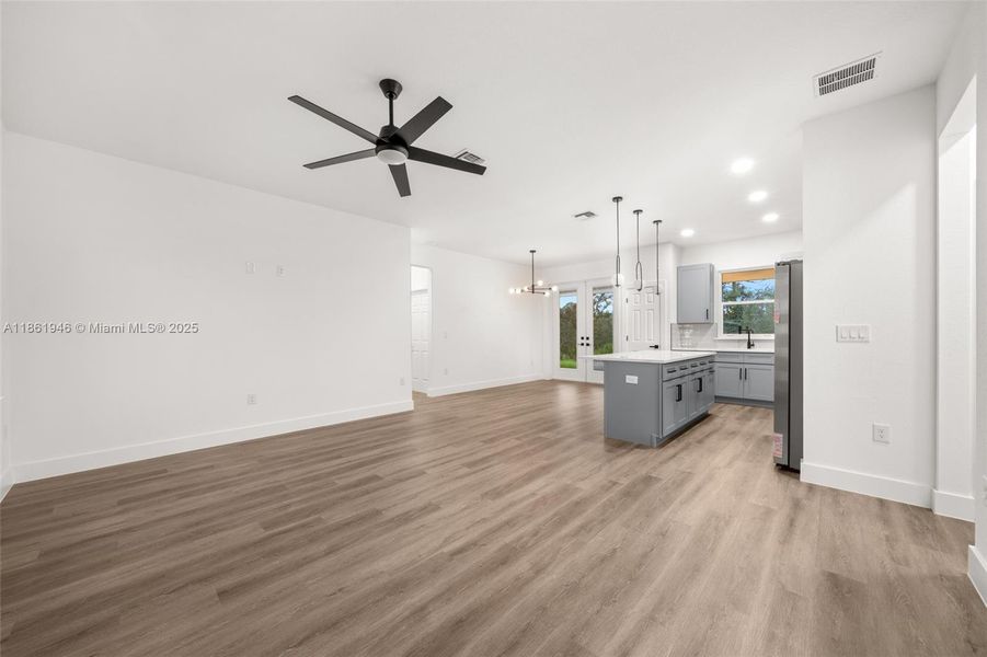 Image 48 of a home in .