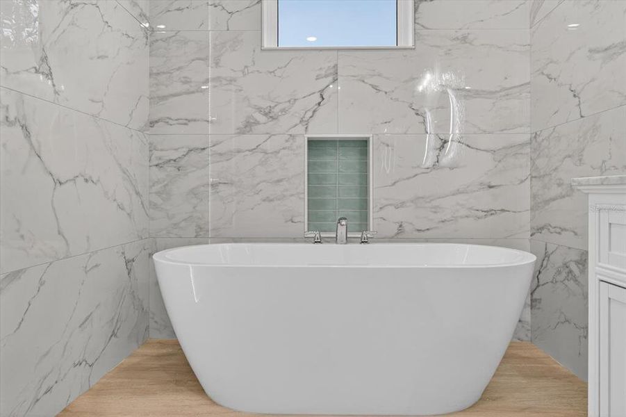 Image 81 of a home in .