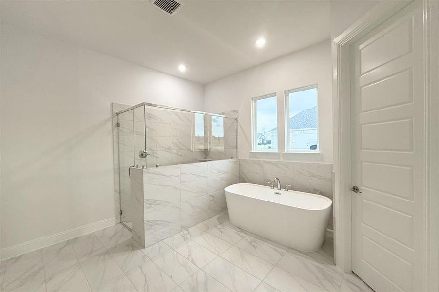 Furnished interior view inside a new home in Ridge Park Estates, Royse City (Image 11).