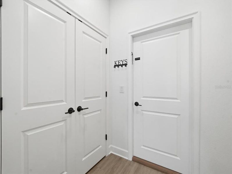 Spacious, unfurnished interior of a new home in , Spring Hill (Image 36).