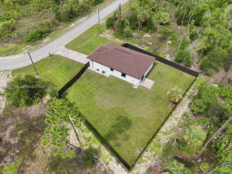 Image 37 of a home in .