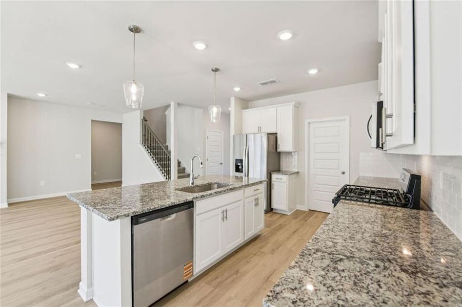 Furnished interior view inside a new home in Martin Springs - Estate Series, Lawrenceville (Image 7). Furnished interior view inside a new home in Martin Springs - Estate Series, Lawrenceville (Image 7).