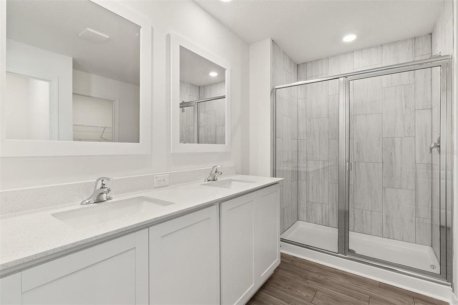 Furnished interior view inside a new home in Peach Crossings, Winter Haven (Image 8).